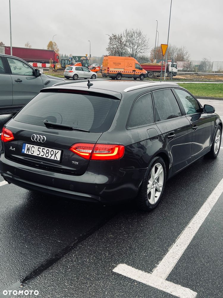 Audi A4 Avant - 5
