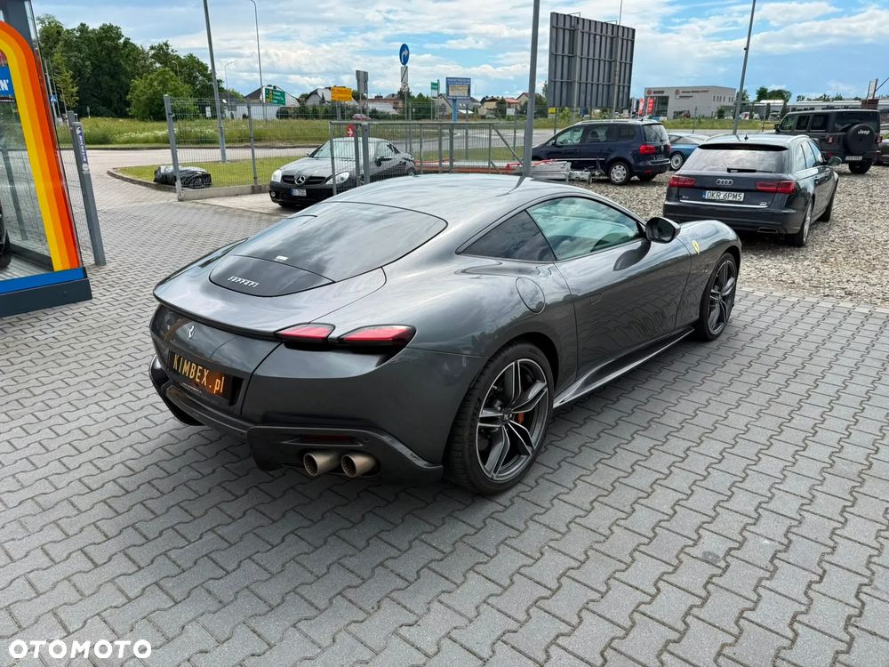 Ferrari Roma - 4