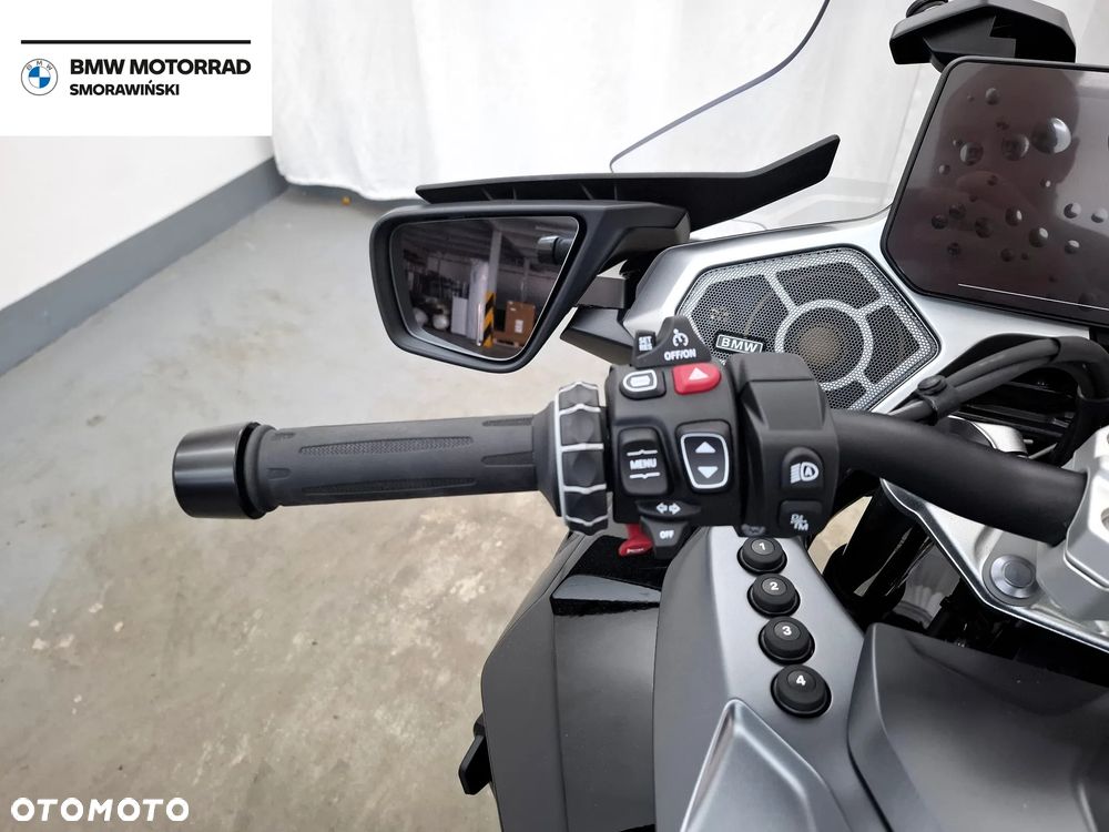 BMW R - 11