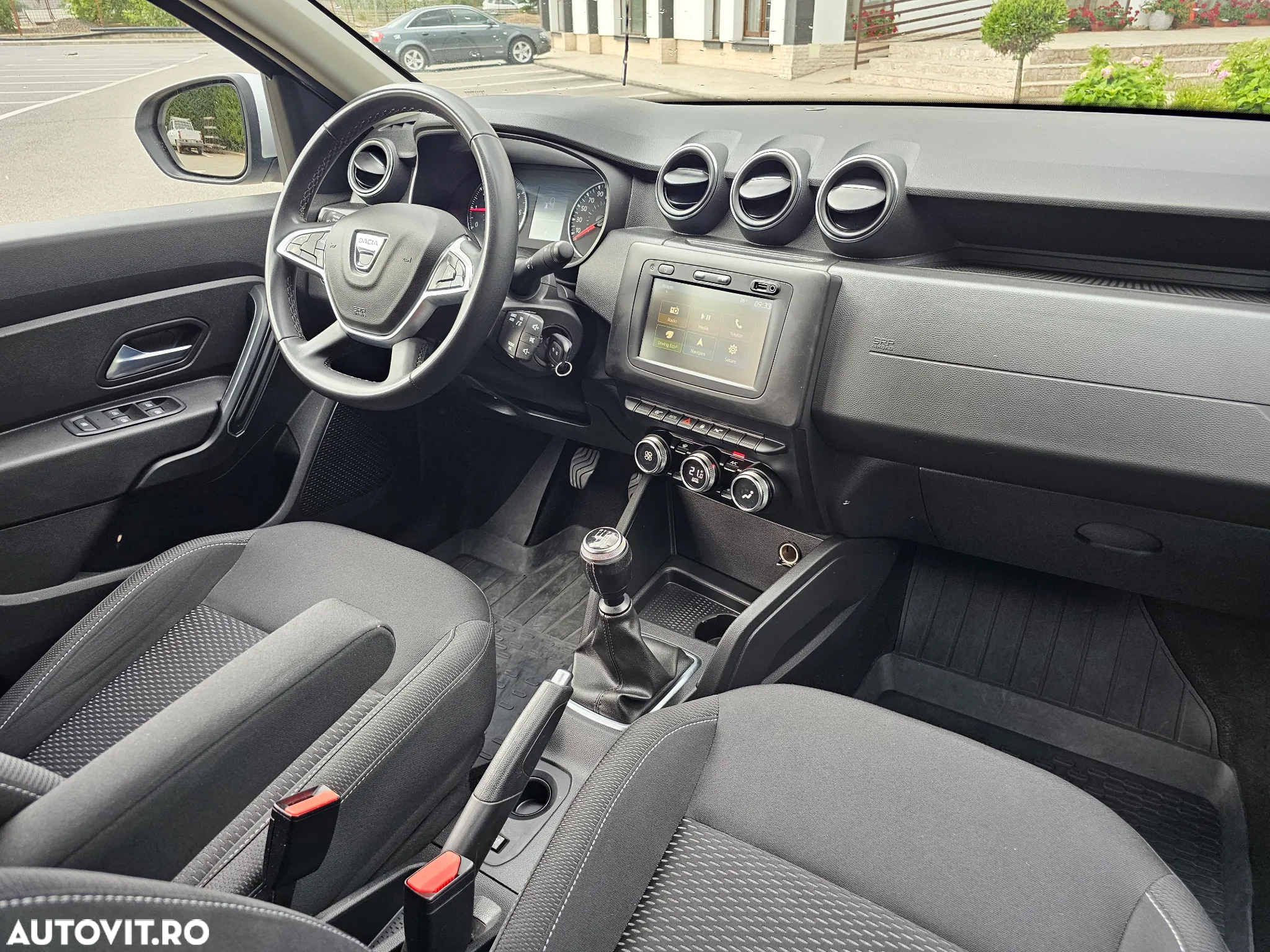 Dacia Duster 1.5 Blue dCi Prestige - 8