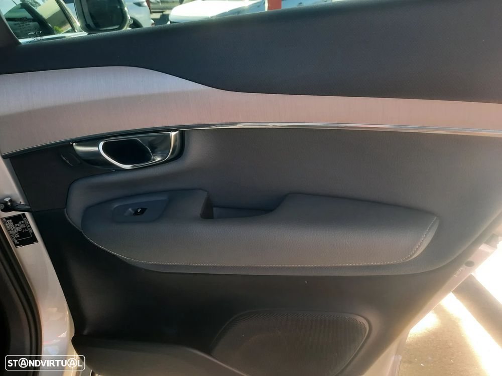 Volvo XC 90 T8 AWD Recharge Geartronic Inscription - 43