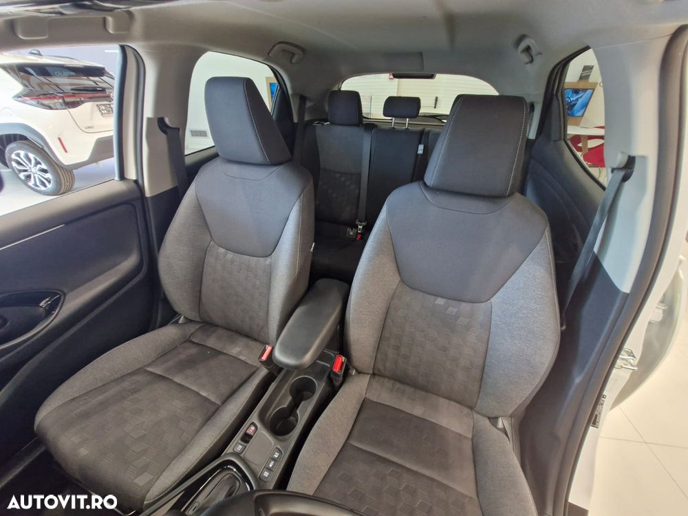 Toyota Yaris - 19