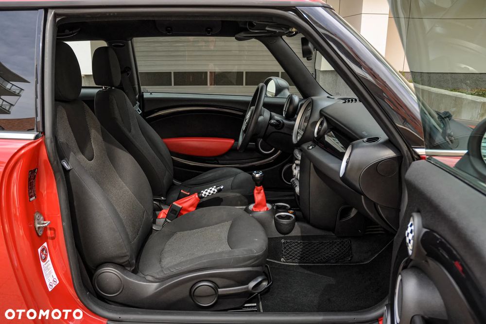 MINI ONE - 10