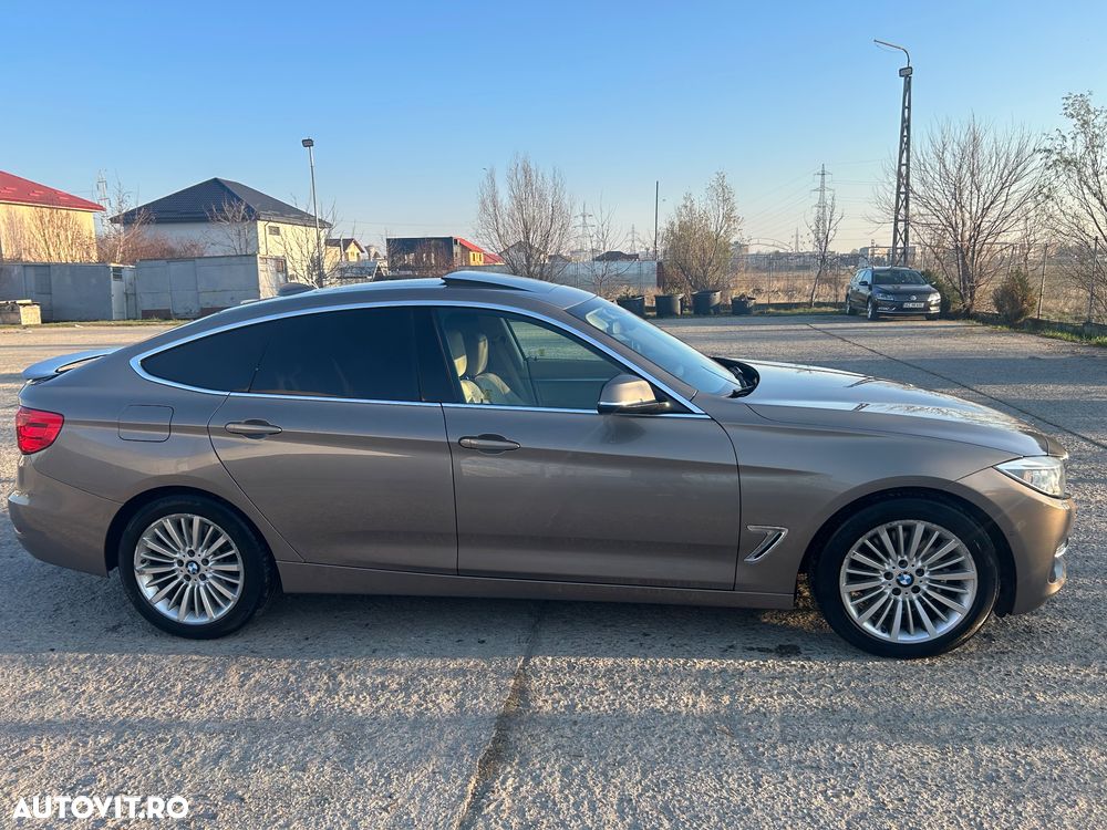 BMW Seria 3 330d xDrive Sport-Aut. Luxury Line - 4