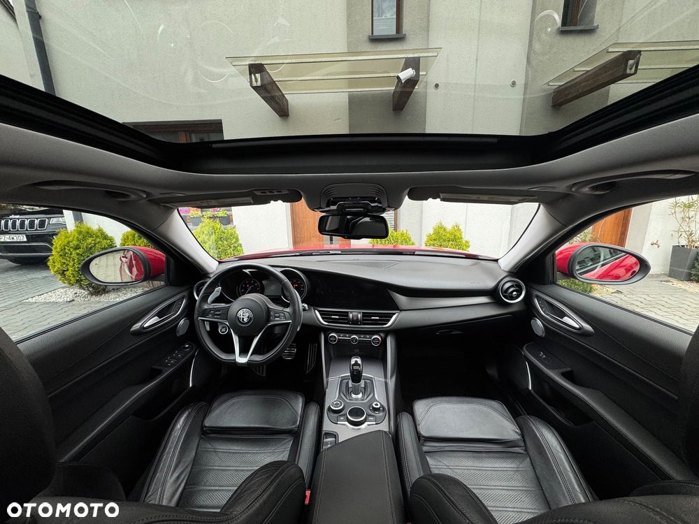 Alfa Romeo Giulia 2.0 Turbo 16V AT8 Veloce Ti - 7