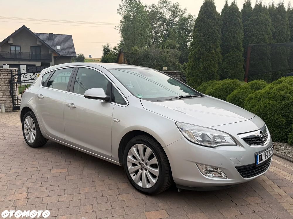 Opel Astra 1.6 Style - 11