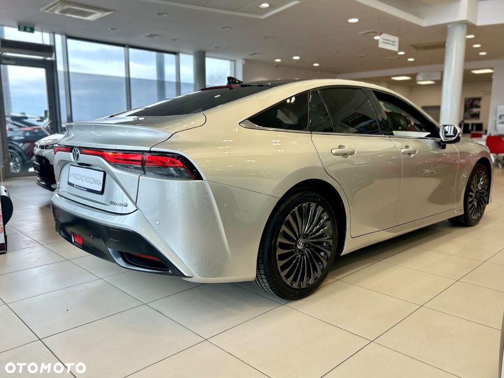 Toyota Mirai Executive - 4