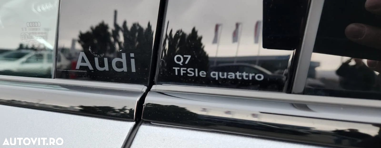 Audi Q7 55 TFSI e quattro Tiptronic PHEV S Line - 17