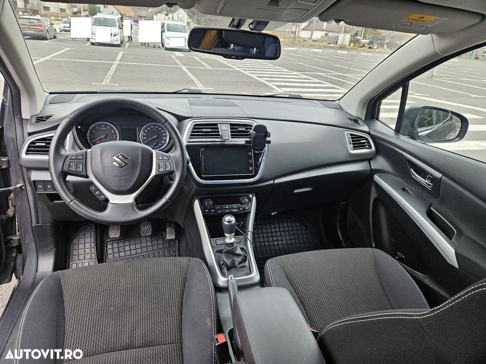 Suzuki SX4 - 5