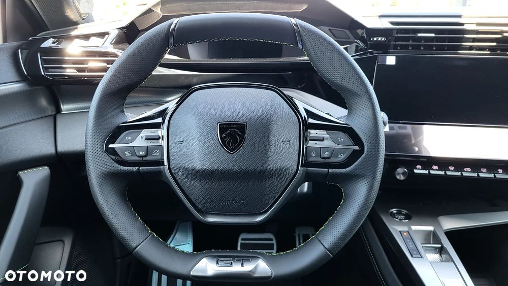 Peugeot 408 1.2 PureTech mHEV GT S&S e-DSC6 - 32