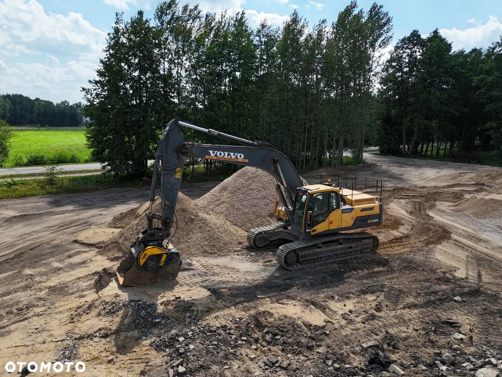 Volvo EC300DL - 14