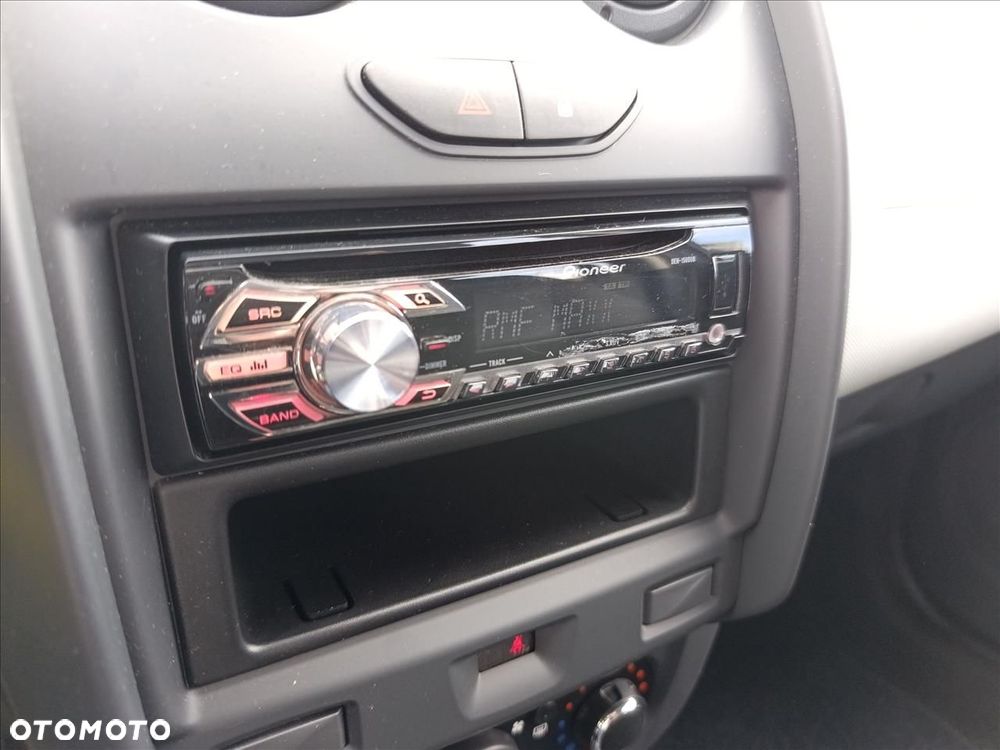 Dacia Duster 1.6 Euro5 - 20