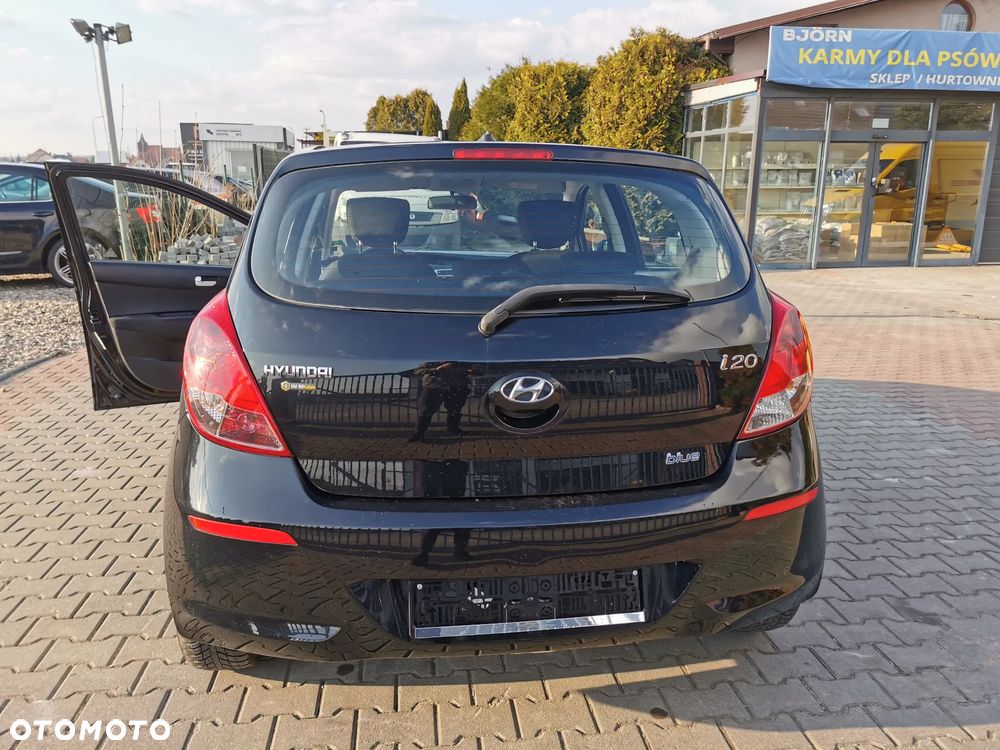 Hyundai i20 1.1 CRDi Intro Edition - 18