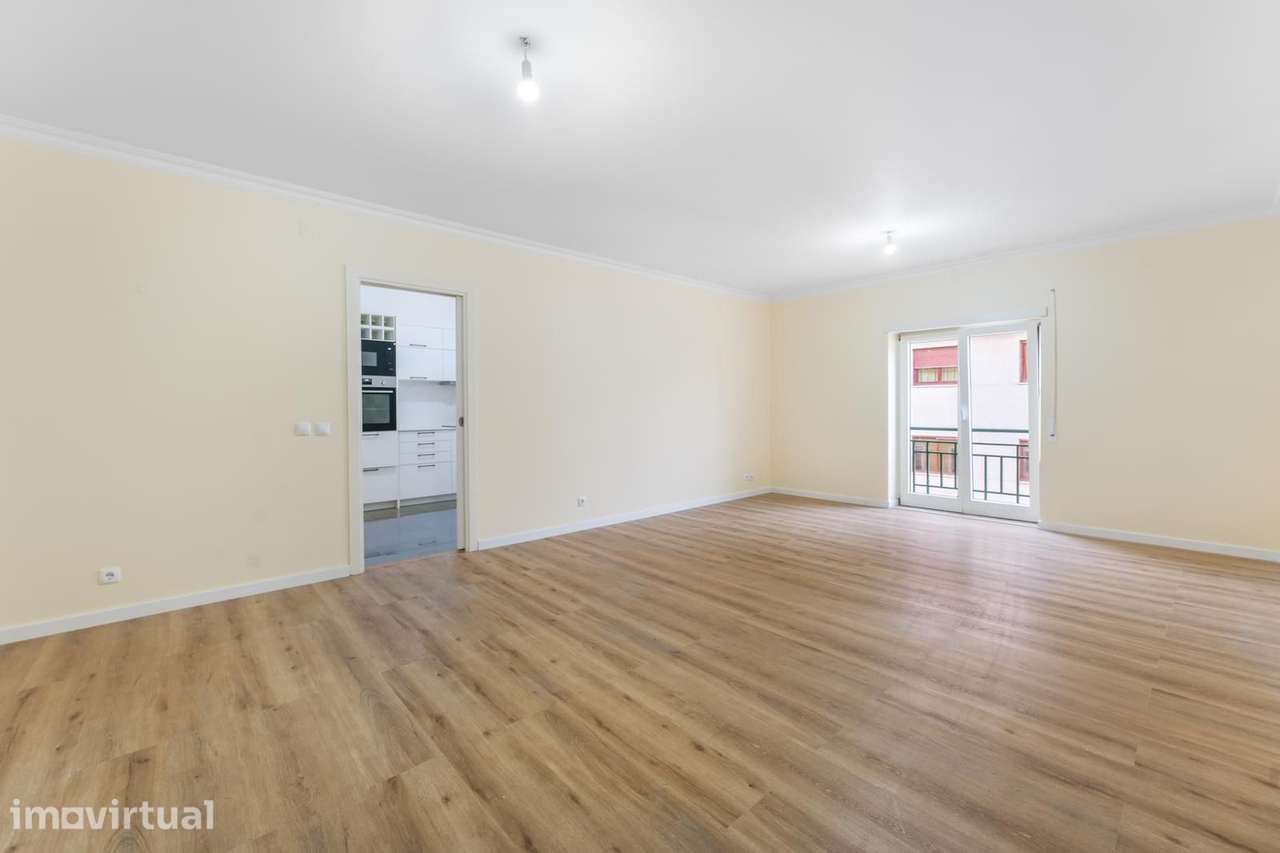 Apartamento T3 com estacionamento, Praça de Espanha, Lisboa - Grande imagem: 3/29