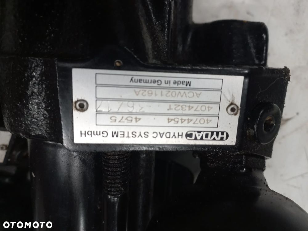 Siłownik amortyzacji ACW021162A,amortyzator zawieszenia 4356793M91,4352383M92,Massey Ferguson,hydroamortyzacja - 11