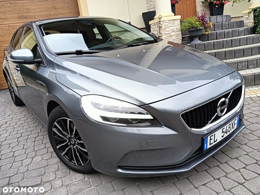 Volvo V40 - 1