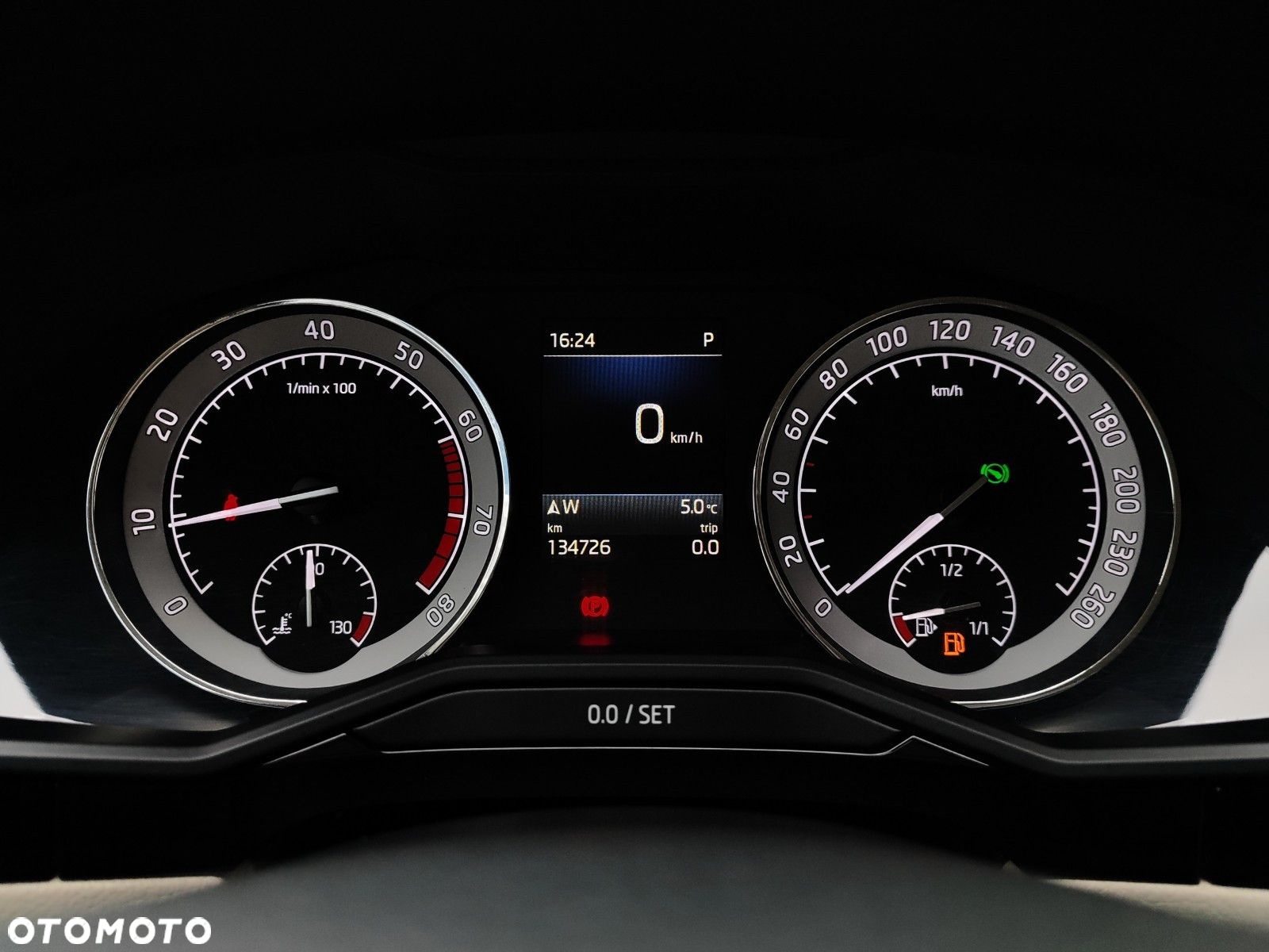 Skoda Superb 2.0 TSI 4x4 L&K DSG - 18
