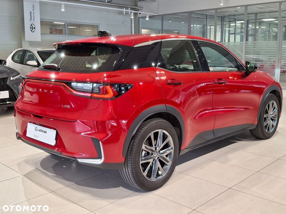 Lexus LBX - 22