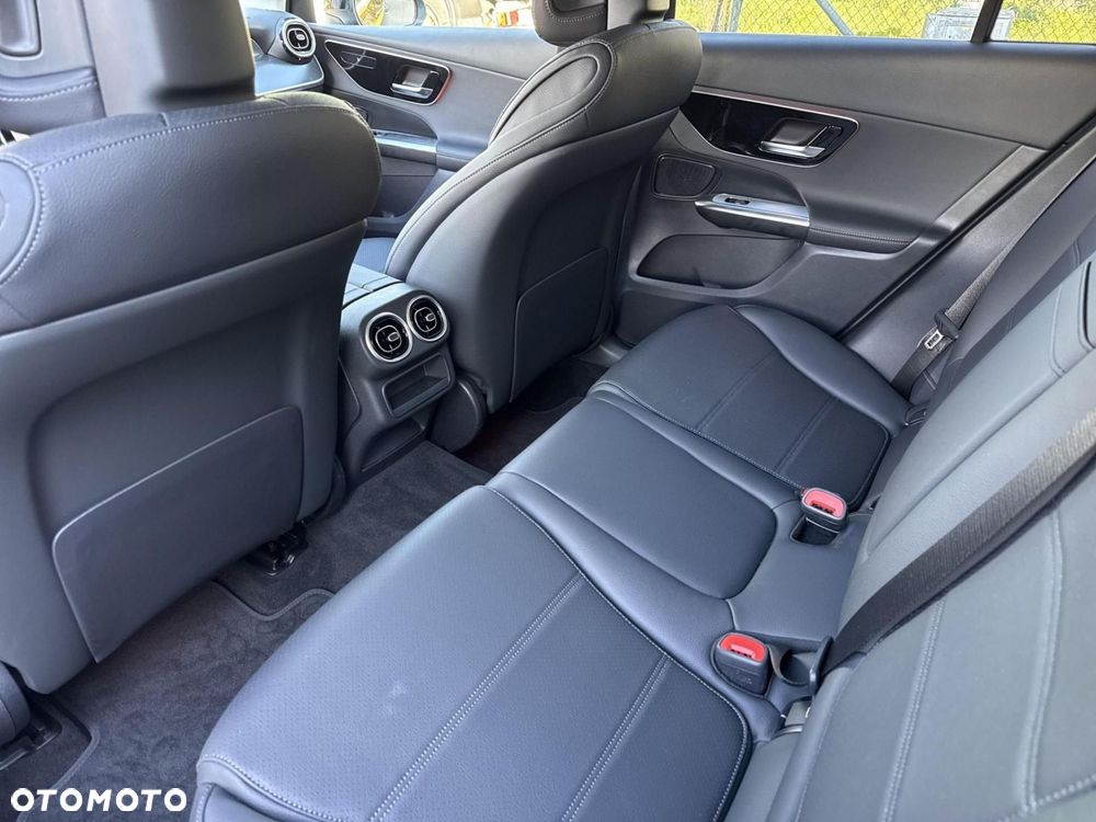 Mercedes-Benz GLC - 20