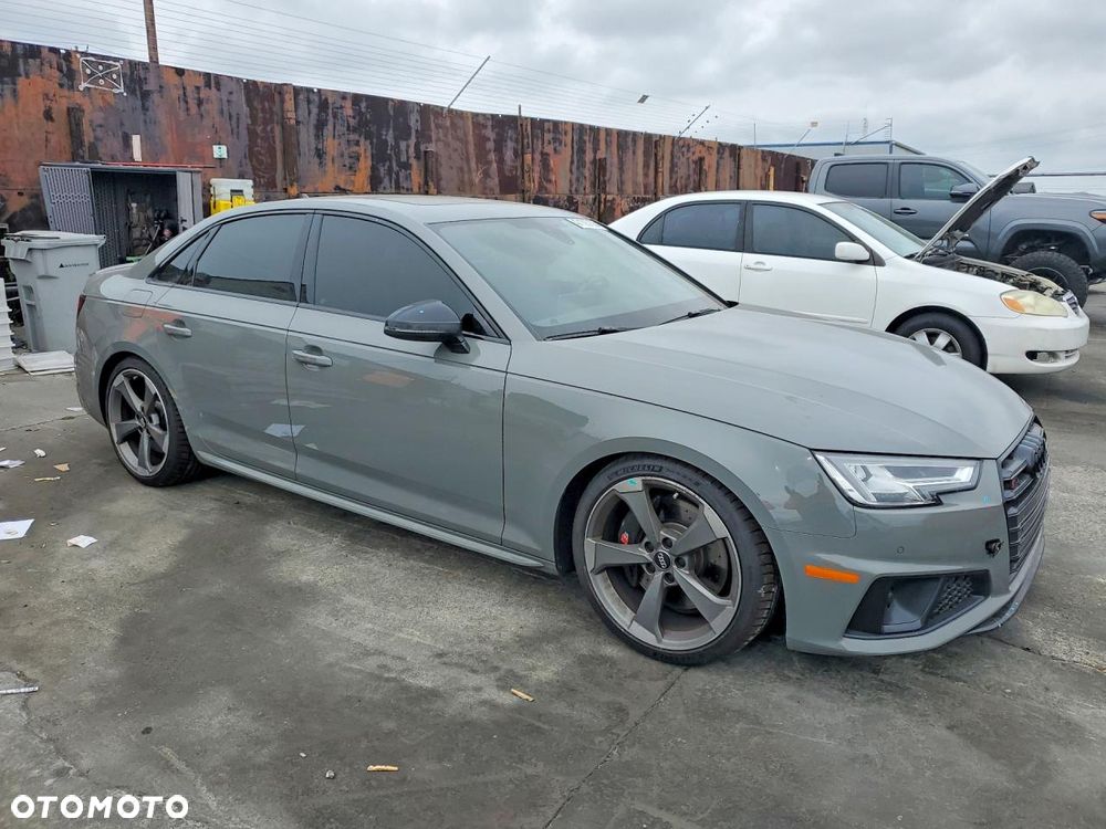 Audi S4 Limousine - 5