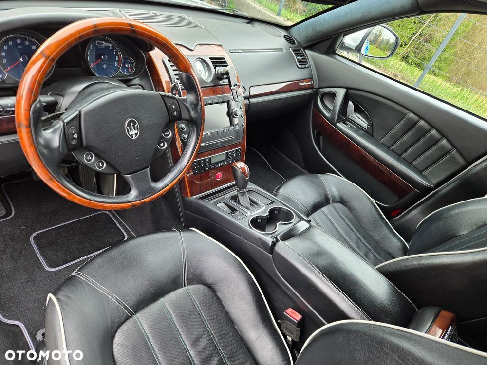 Maserati Quattroporte S - 19