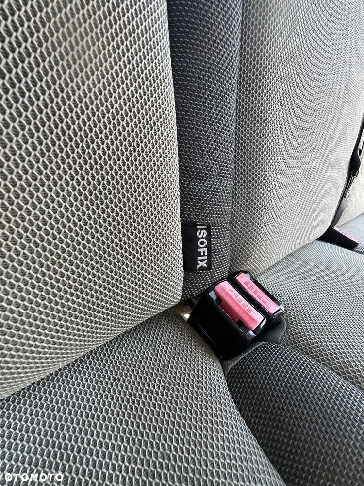 Peugeot 207 1.4 - 38