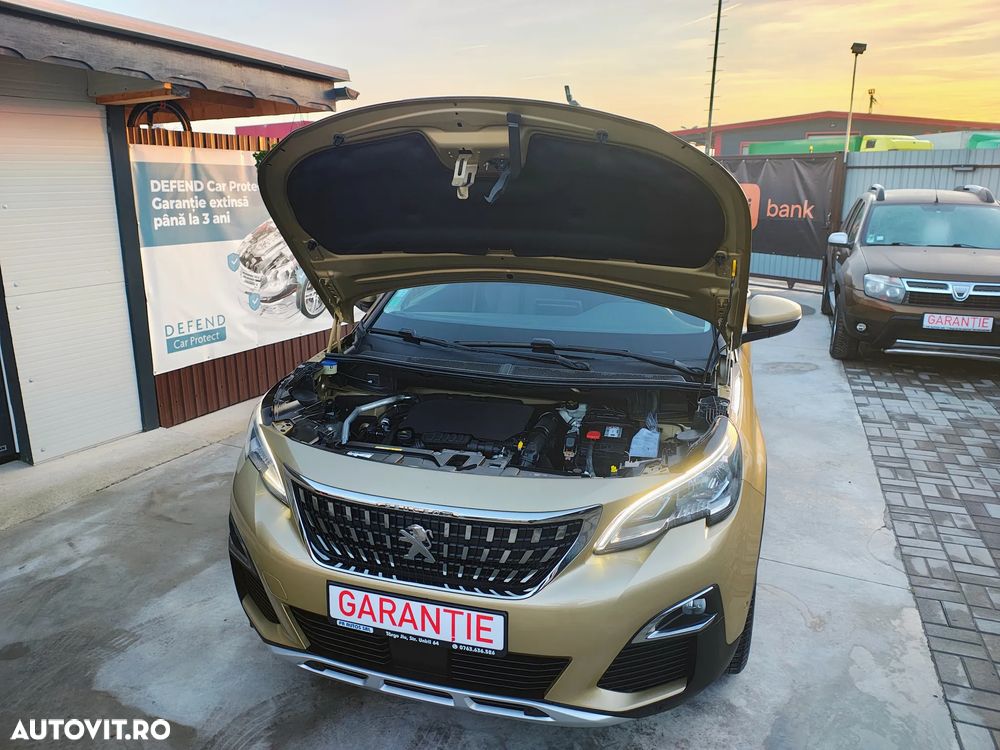 Peugeot 3008 PureTech 130 Stop & Start GPF Allure - 13