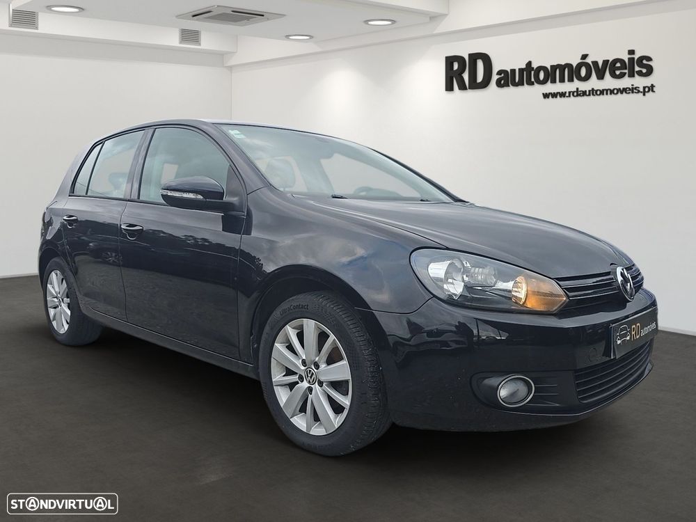 VW Golf 1.6 TDi Confortline DSG - 2