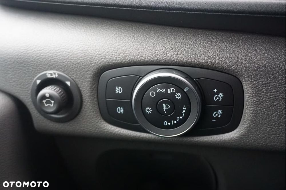 Ford Transit L3H3 165KM A8 Trend - 15