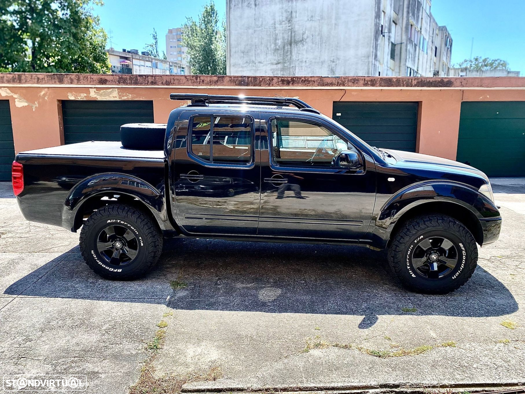 Nissan Navara 2.5 dCi CD LE Premium - 6