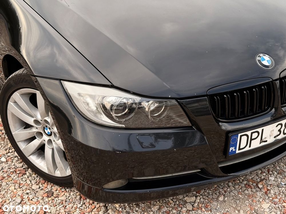 BMW Seria 3 2007 photo 2