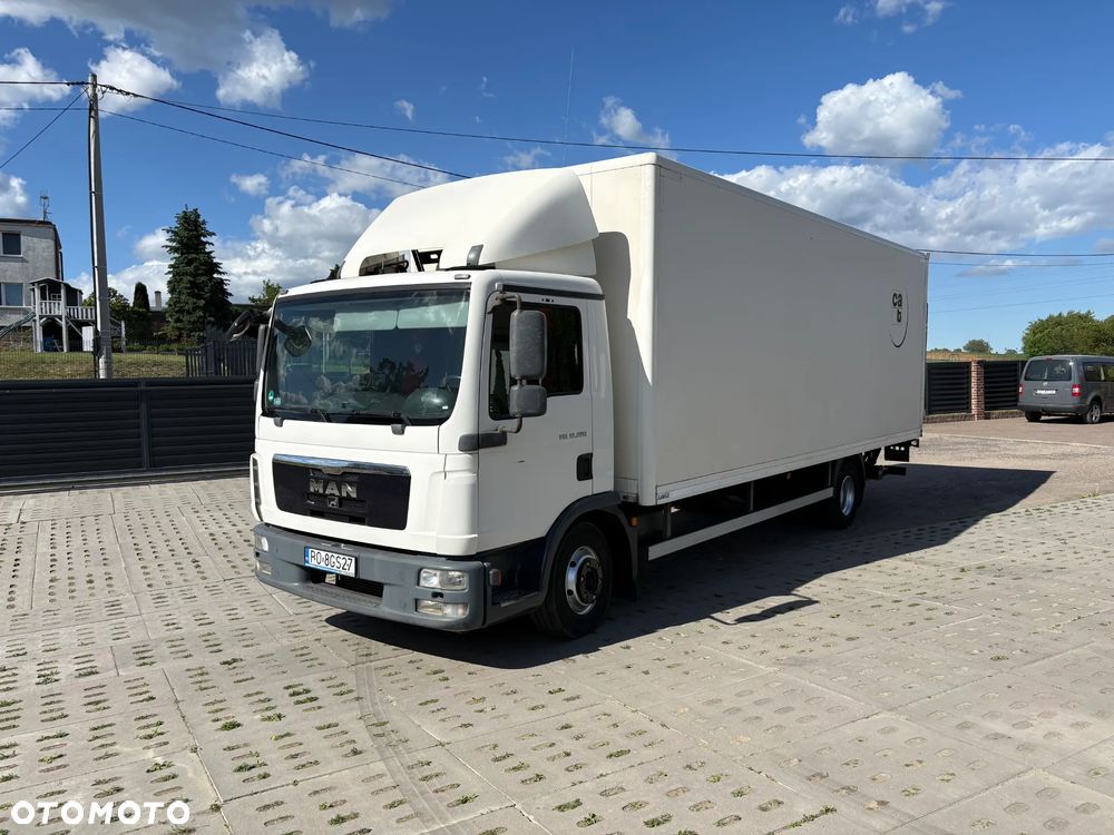 MAN TGL 12.220 - 1