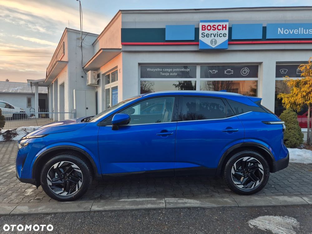 Nissan Qashqai 1.3 DIG-T MHEV 4x4 Tekna Xtronic - 4