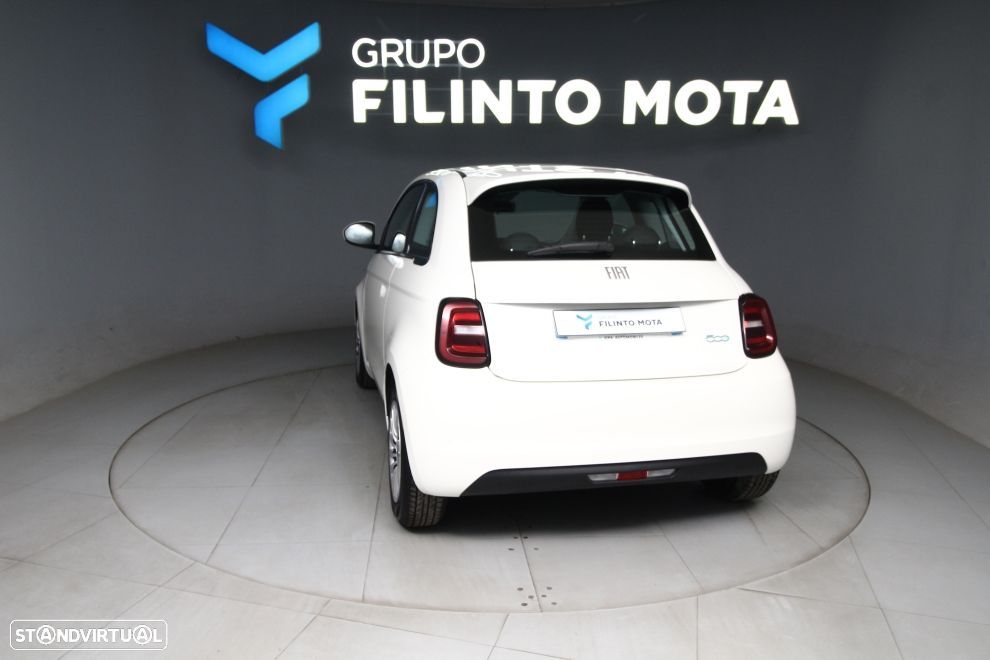 Fiat 500e Action - 4