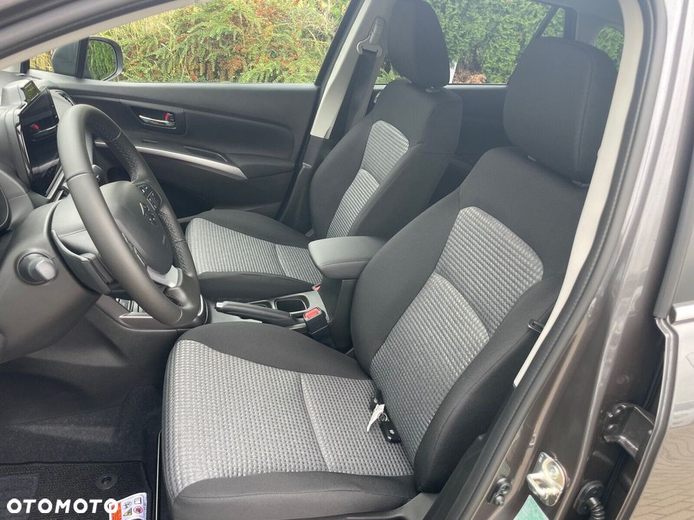 Suzuki SX4 S-Cross - 13