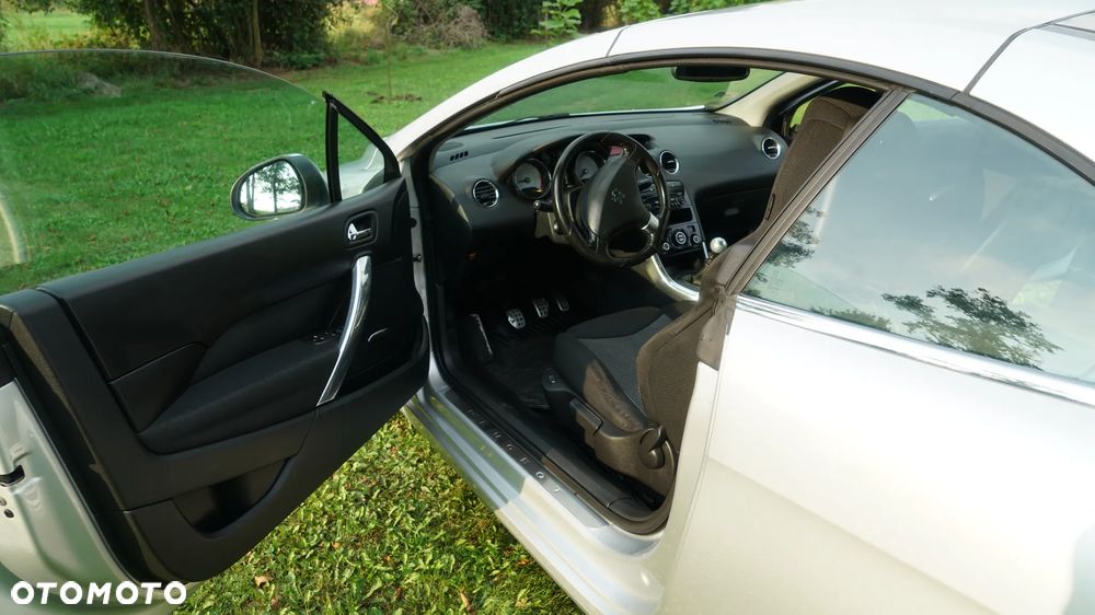 Peugeot 308 2.0 HDi Premium - 5