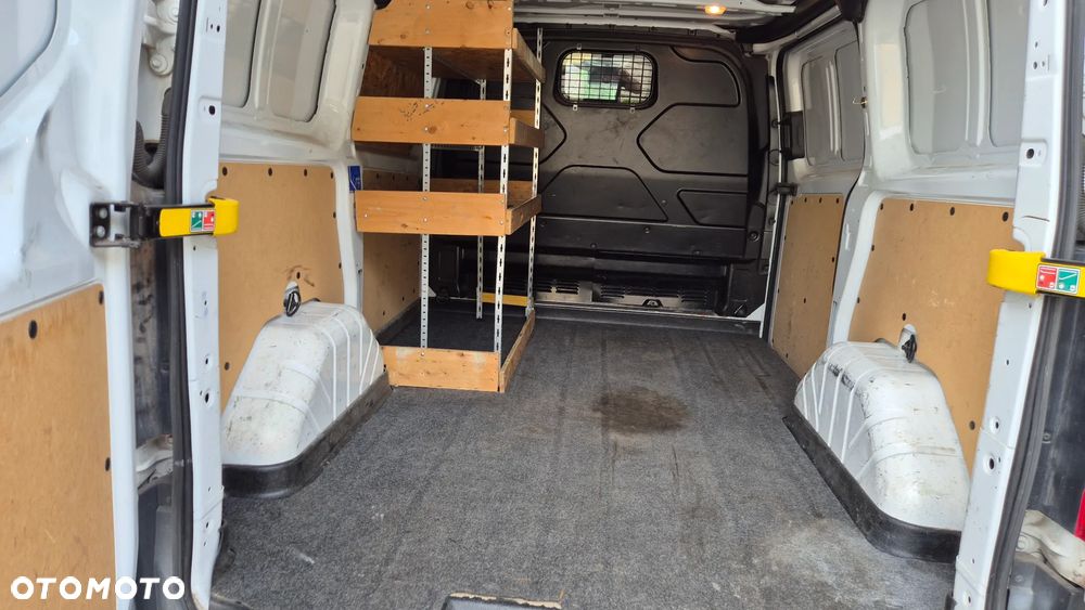 Ford Transit Custom - 32