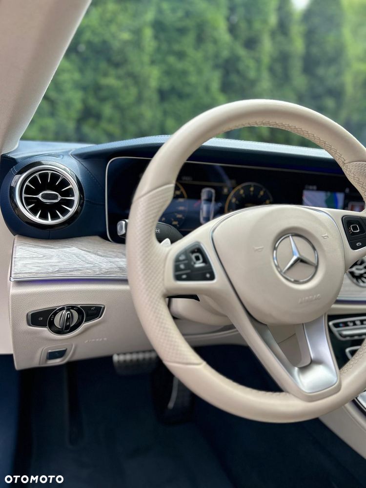 Mercedes-Benz Klasa E 400 - 8