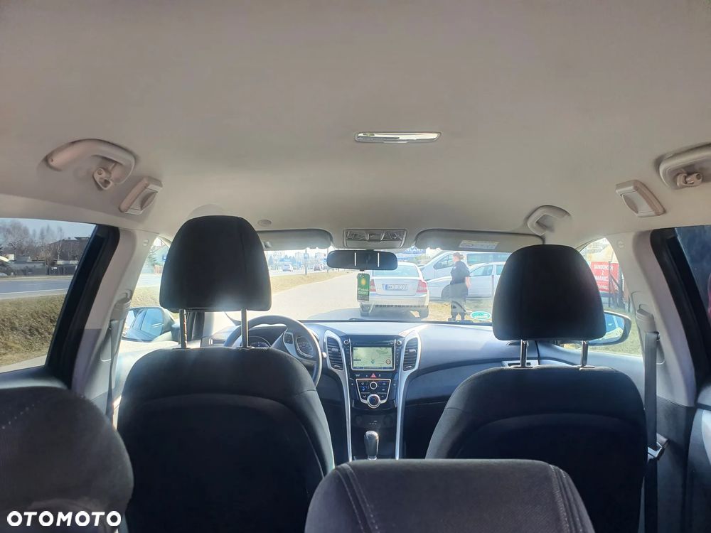 Hyundai i30 blue 1.6 CRDi Classic Navigation - 29