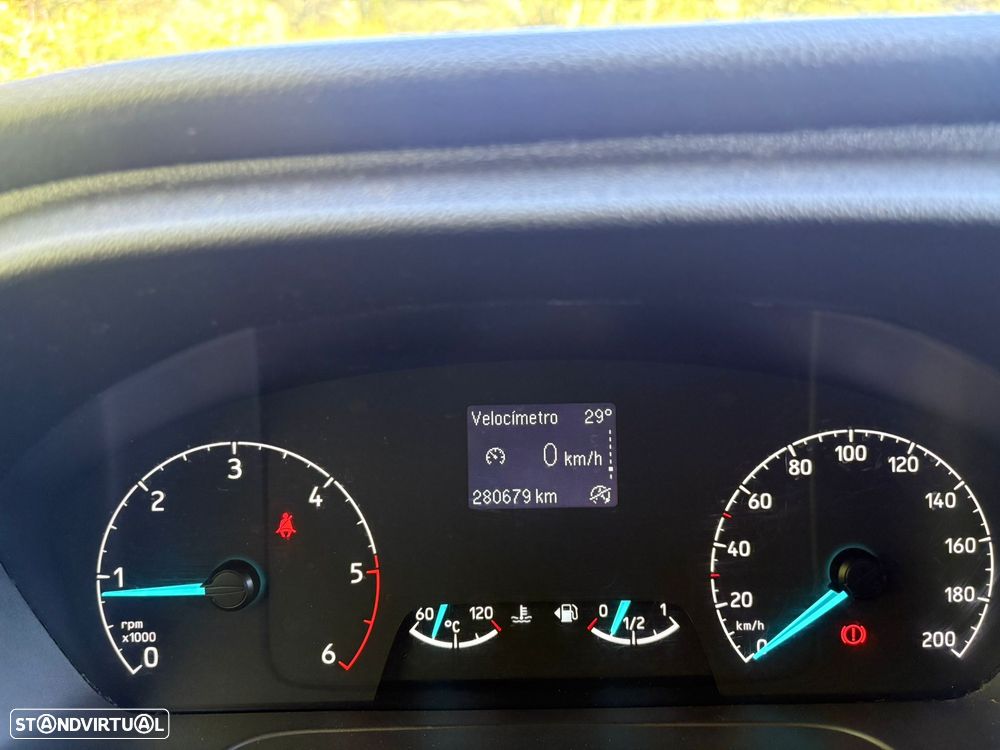 Ford TRANSIT VAN 350 L2 TREND - 10