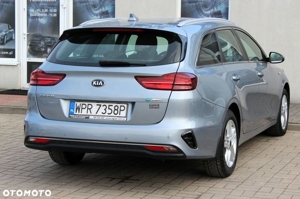 Kia Ceed 1.6 CRDi mHEV M - 7