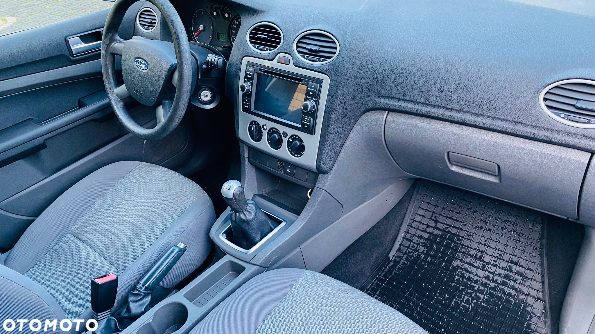Ford Focus - 10