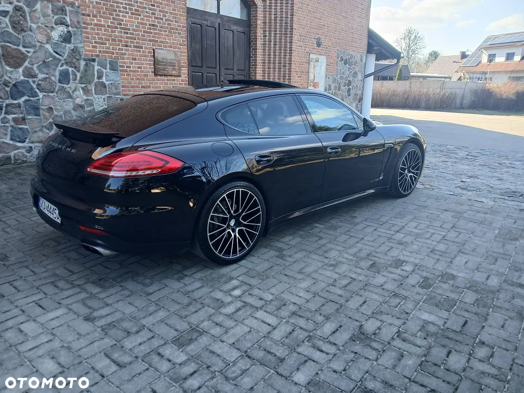 Porsche Panamera - 6