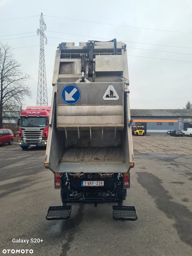 Isuzu NPR 3.0/150PS Śmieciarka oryginalna - 17