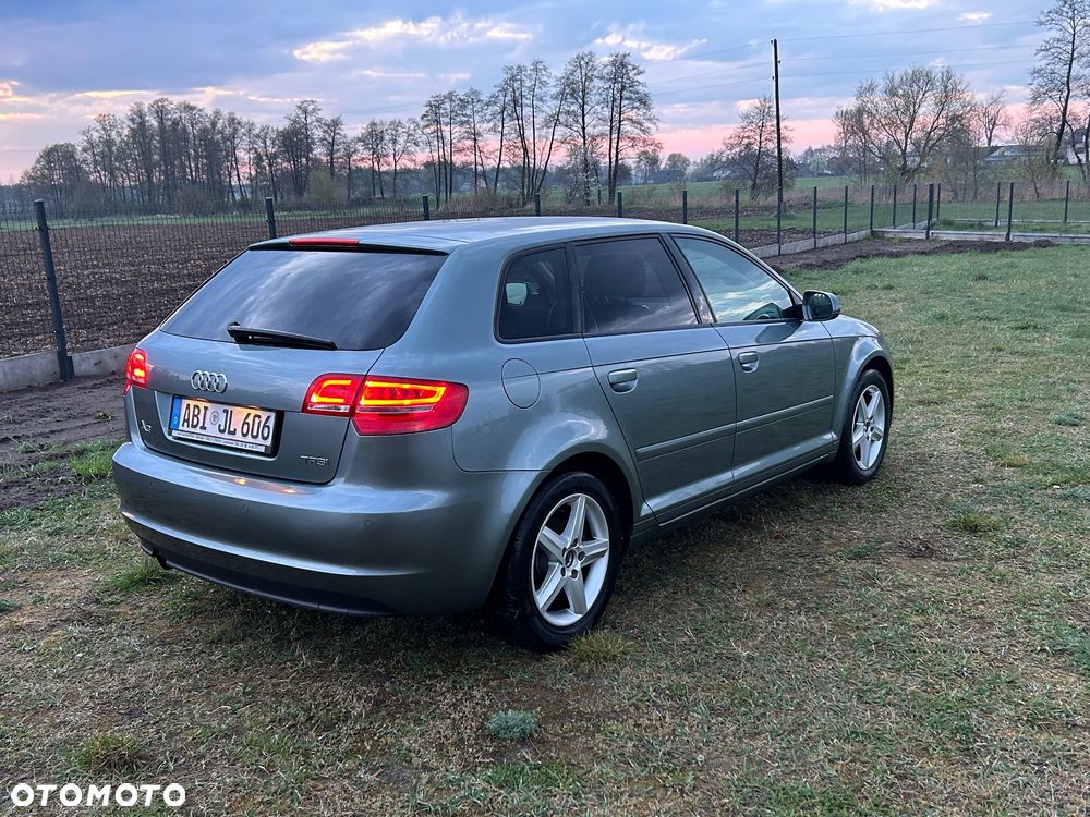 Audi A3 Sportback 1.2 TFSI S tronic Ambiente - 9