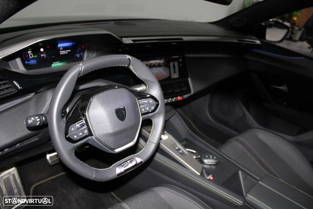 Peugeot E-408 58 kWh GT - 12