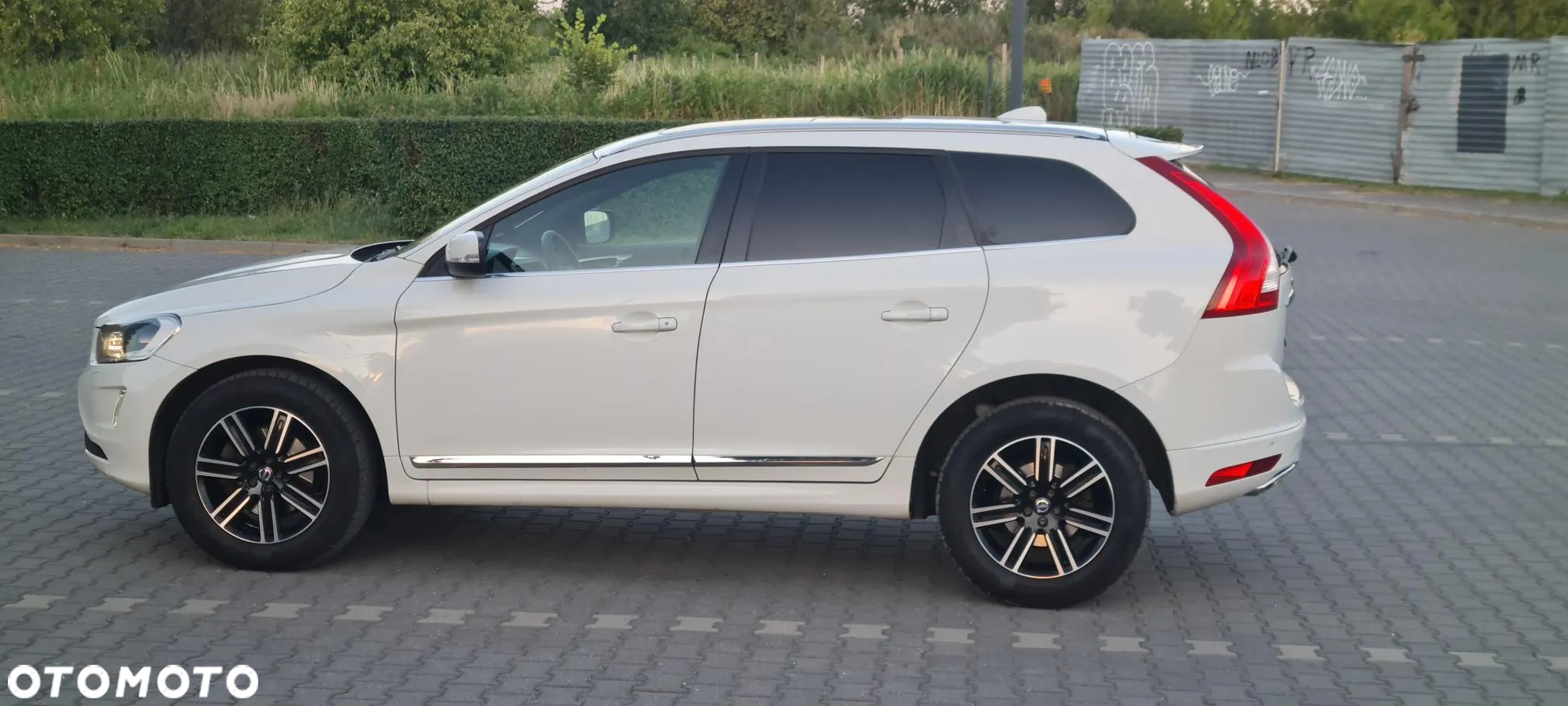 Volvo XC 60 D4 Drive-E Summum - 10