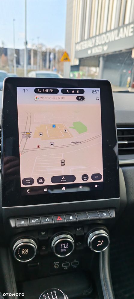 Renault Captur TCe Mild Hybrid 140 TECHNO - 17