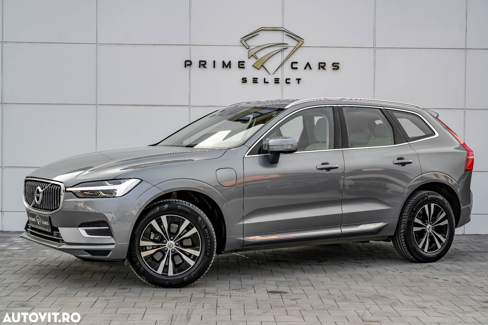 Volvo XC 60 T6 AWD Recharge Geartronic Inscription - 15