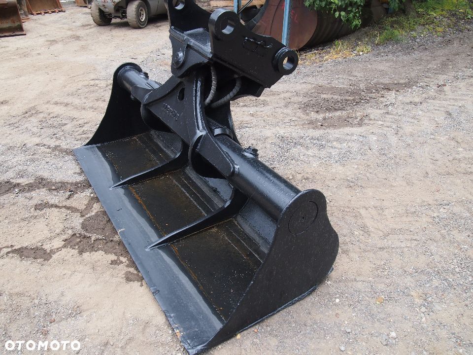 Łyżka skarpowa (skarpówka) hydrauliczna - 2